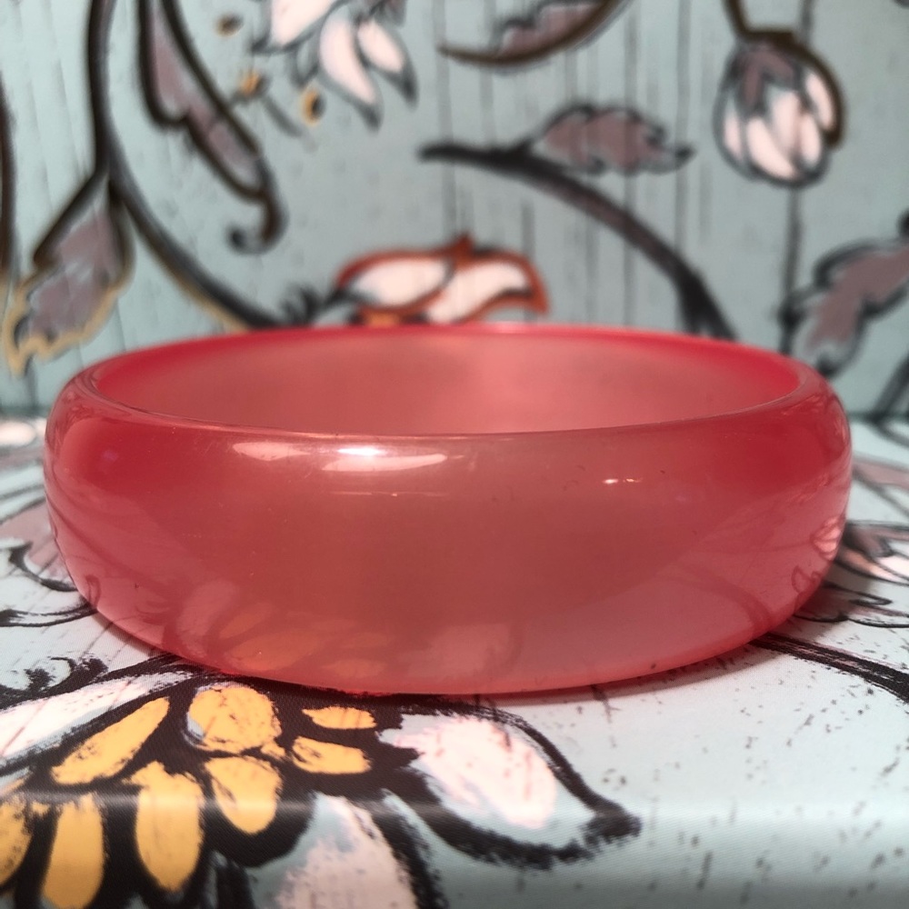 Vintage Pink Bangle Bracelet